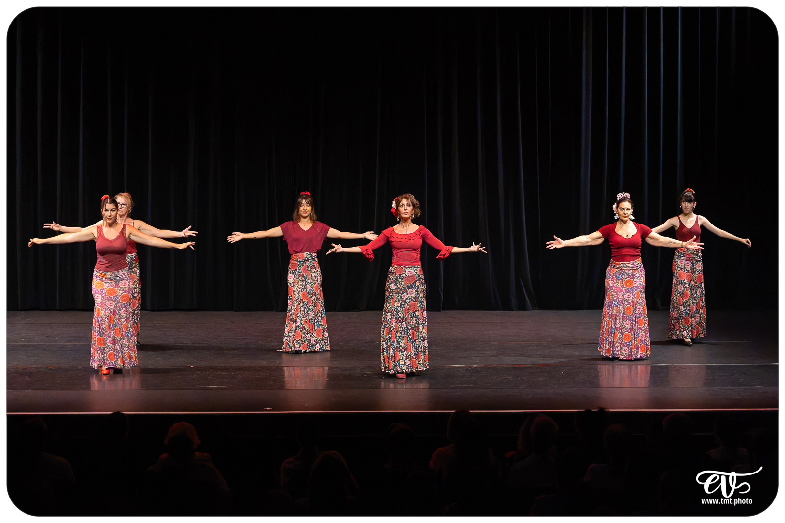 ECOLE DE DANSE CÉCILE ADAMOW